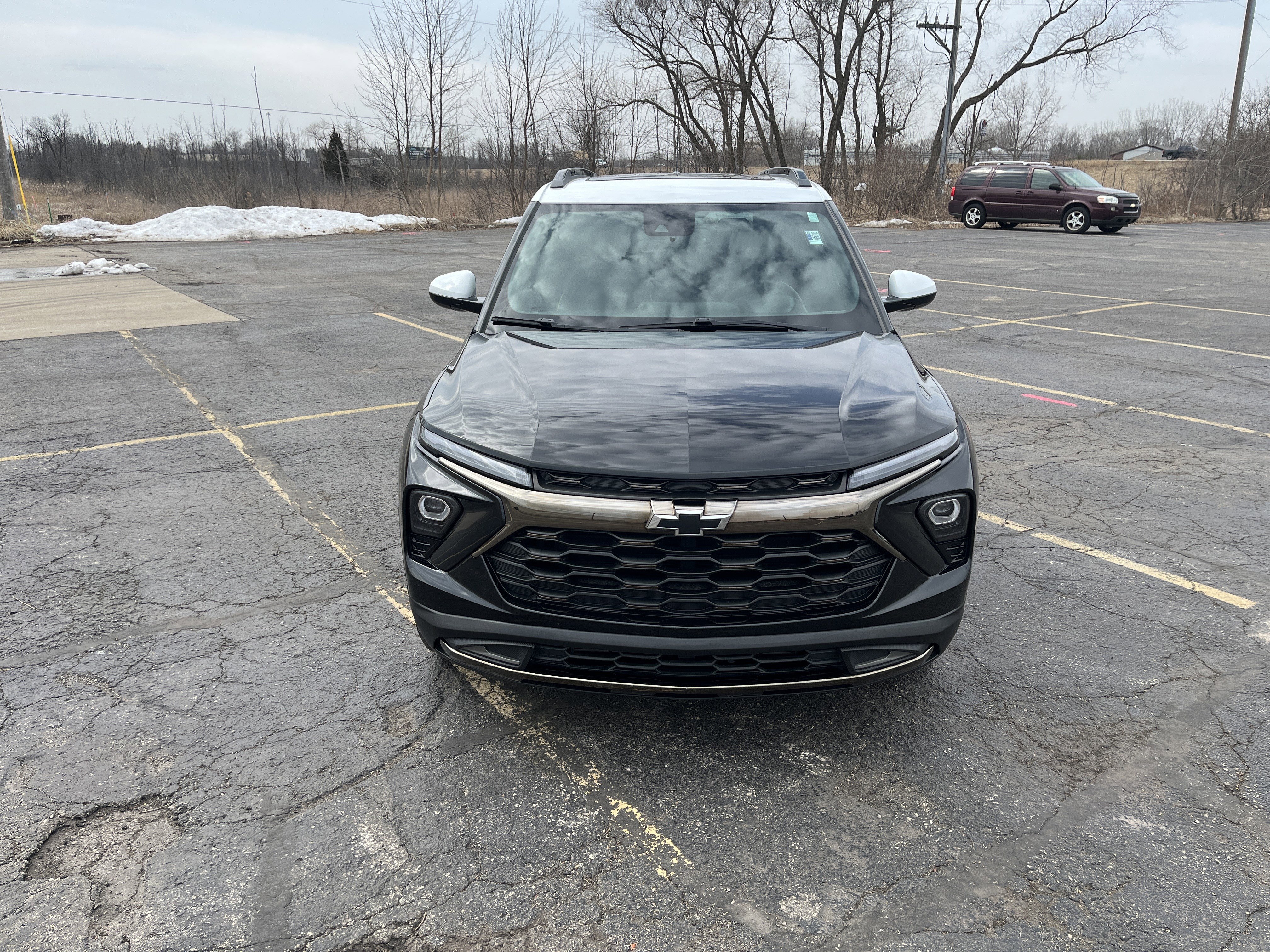 Used 2024 Chevrolet TrailBlazer ACTIV w/ Convenience Package image 2