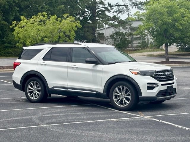 Used 2020 Ford Explorer XLT w/ Equipment Group 202A RWD image 10