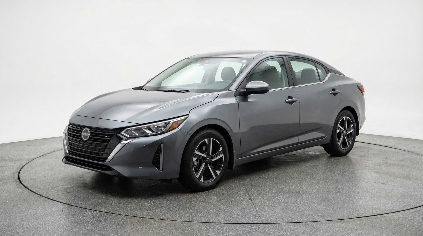 Used 2025 Nissan Sentra SV image 3