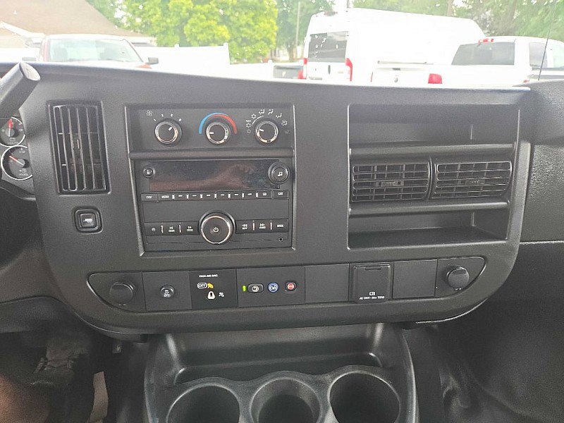 Used 2021 Chevrolet Express 2500 Extended image 22
