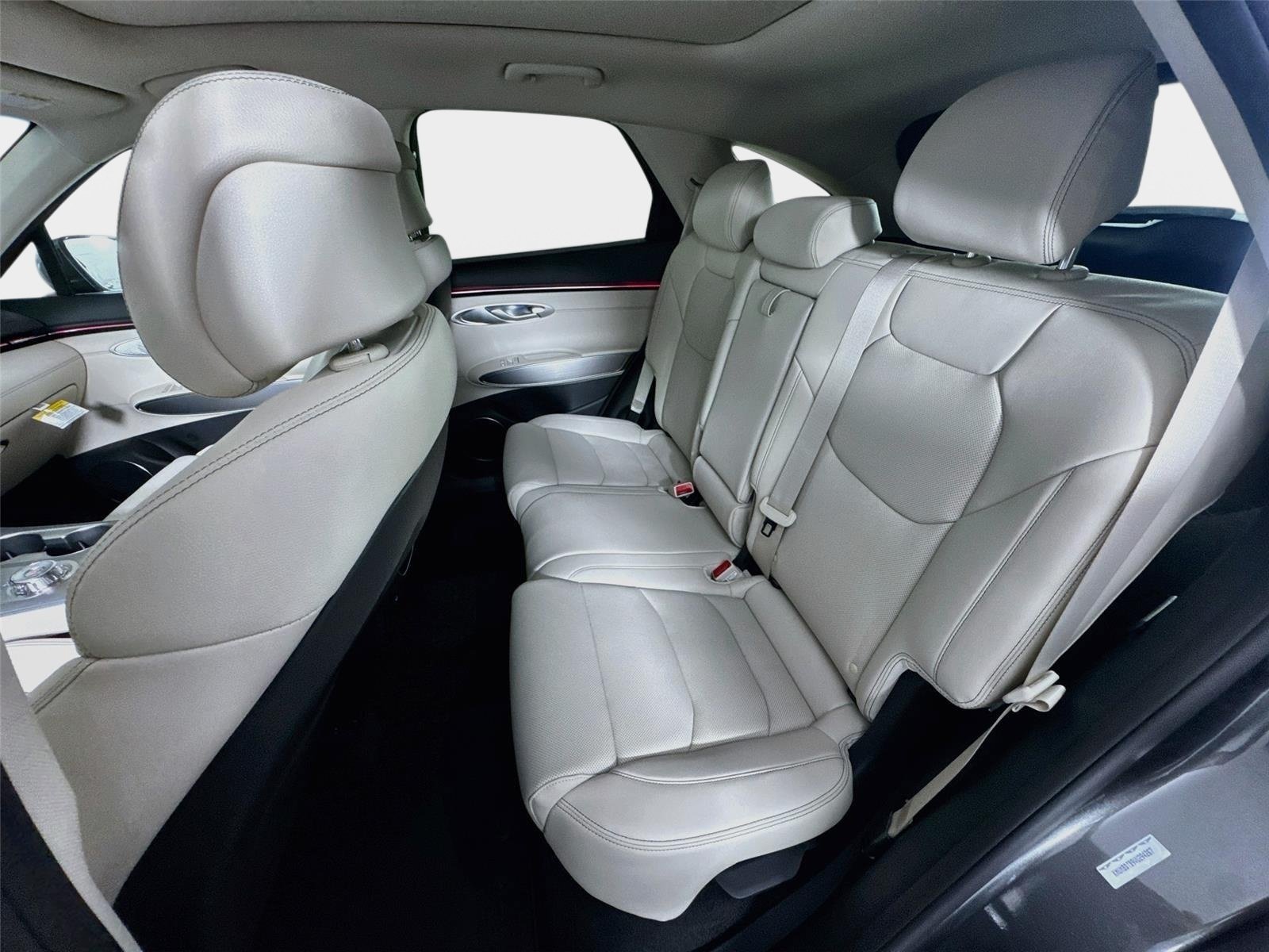 New 2027 Genesis GV70 2.5T Select AWD/4WD image 23