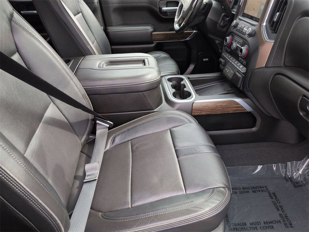 Used 2022 Chevrolet Silverado 1500 High Country w/ Technology Package image 31