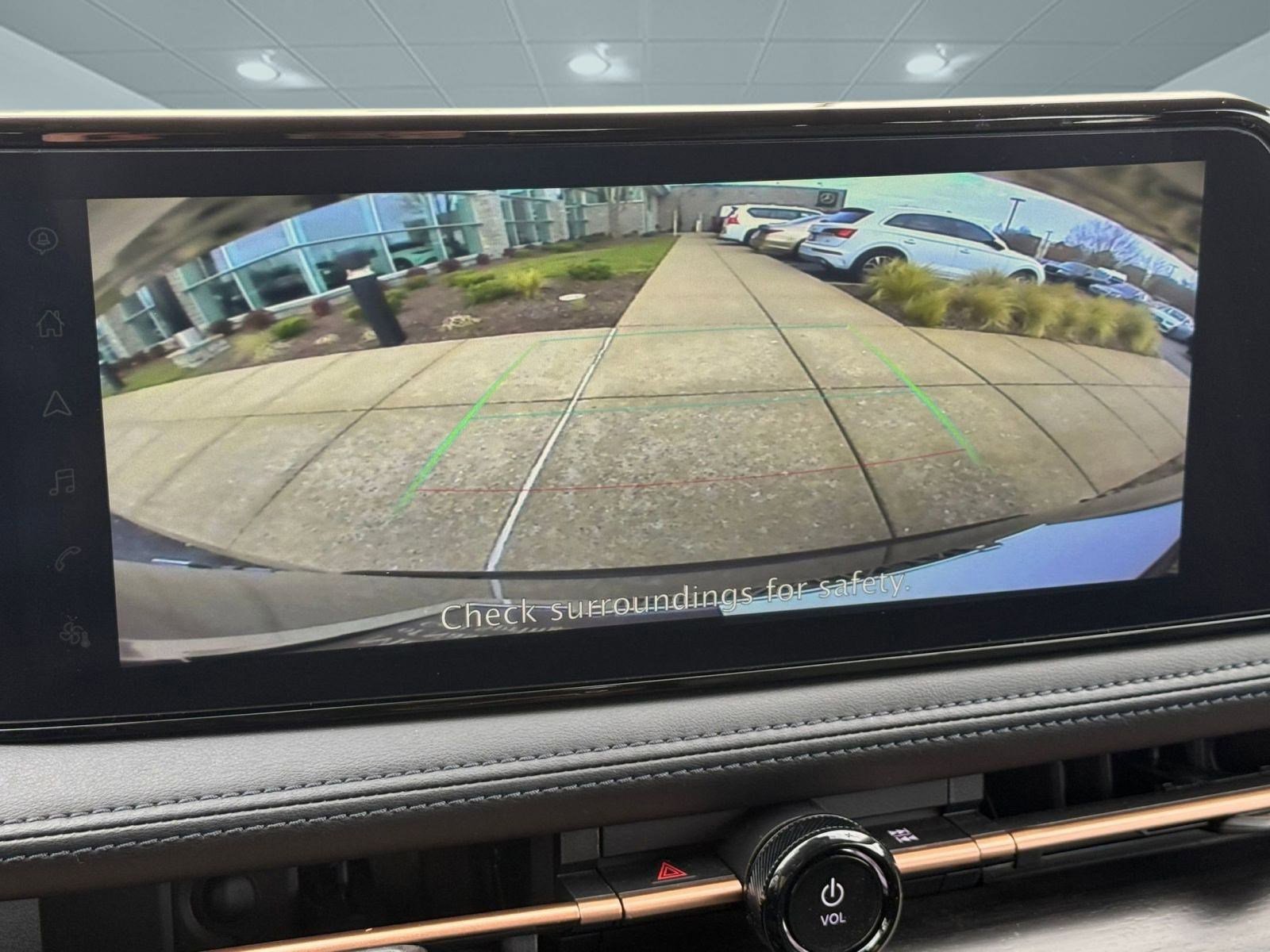 Used 2023 Nissan Ariya AWD image 27