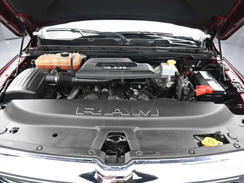 Used 2020 RAM 1500 Laramie AWD/4WD image 56