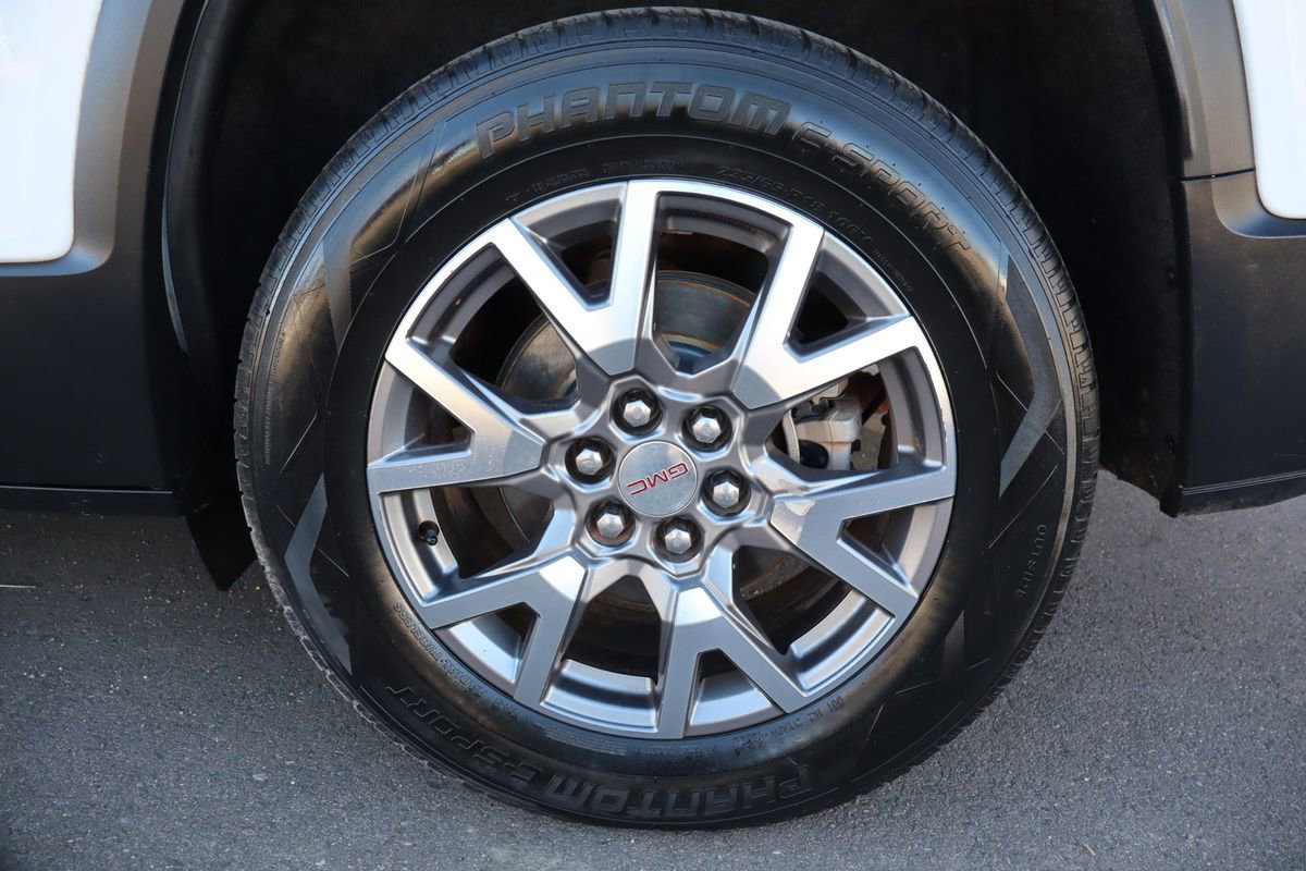 Used 2020 GMC Acadia SLT image 44