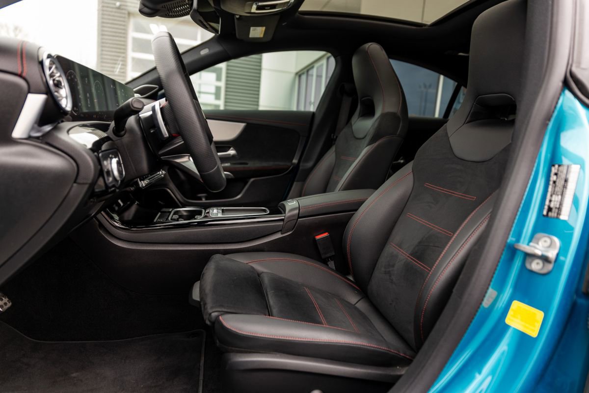 Used 2024 Mercedes-Benz CLA 250 image 8