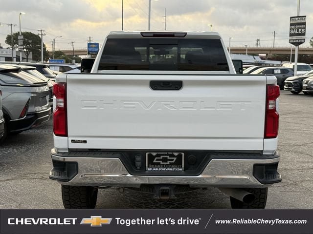 Used 2021 Chevrolet Silverado 2500 LTZ w/ LTZ Convenience Package AWD/4WD image 7