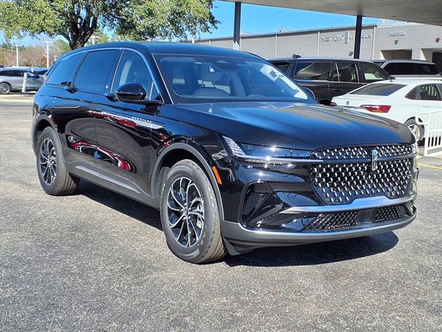 New 2026 Lincoln Nautilus Premier image 3