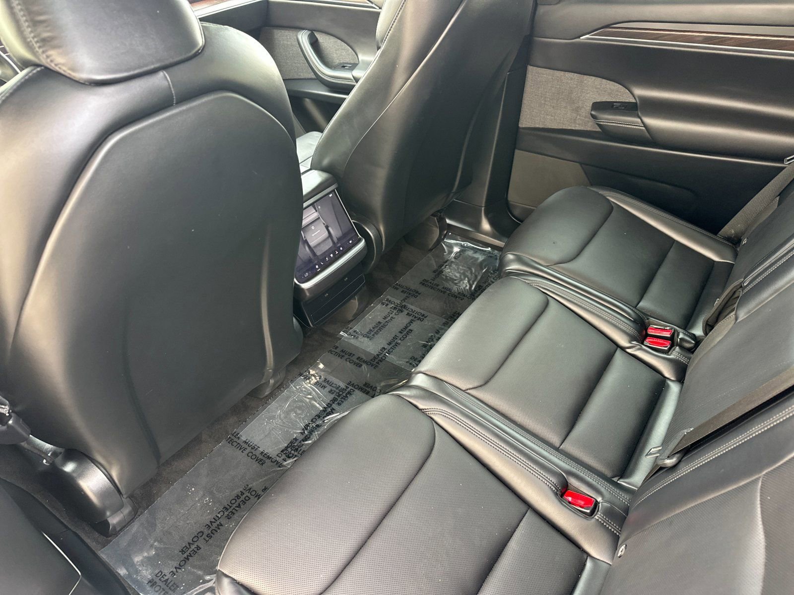 Used 2024 Tesla Model X image 13