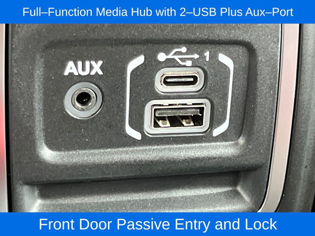 New 2025 Jeep Gladiator Mojave w/ Convenience Group image 12