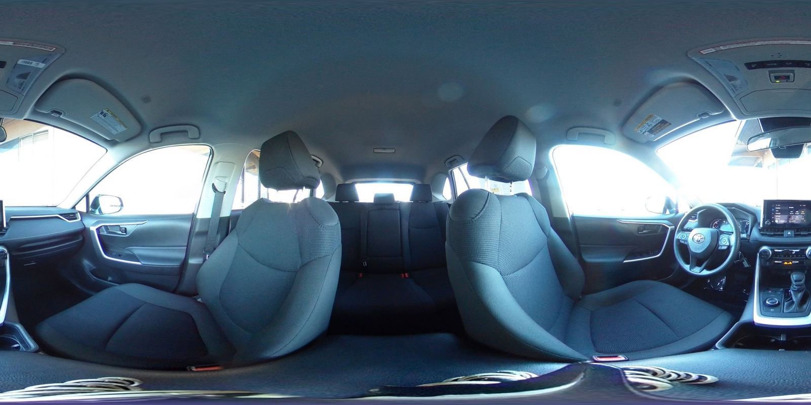 Used 2025 Toyota RAV4 LE image 42