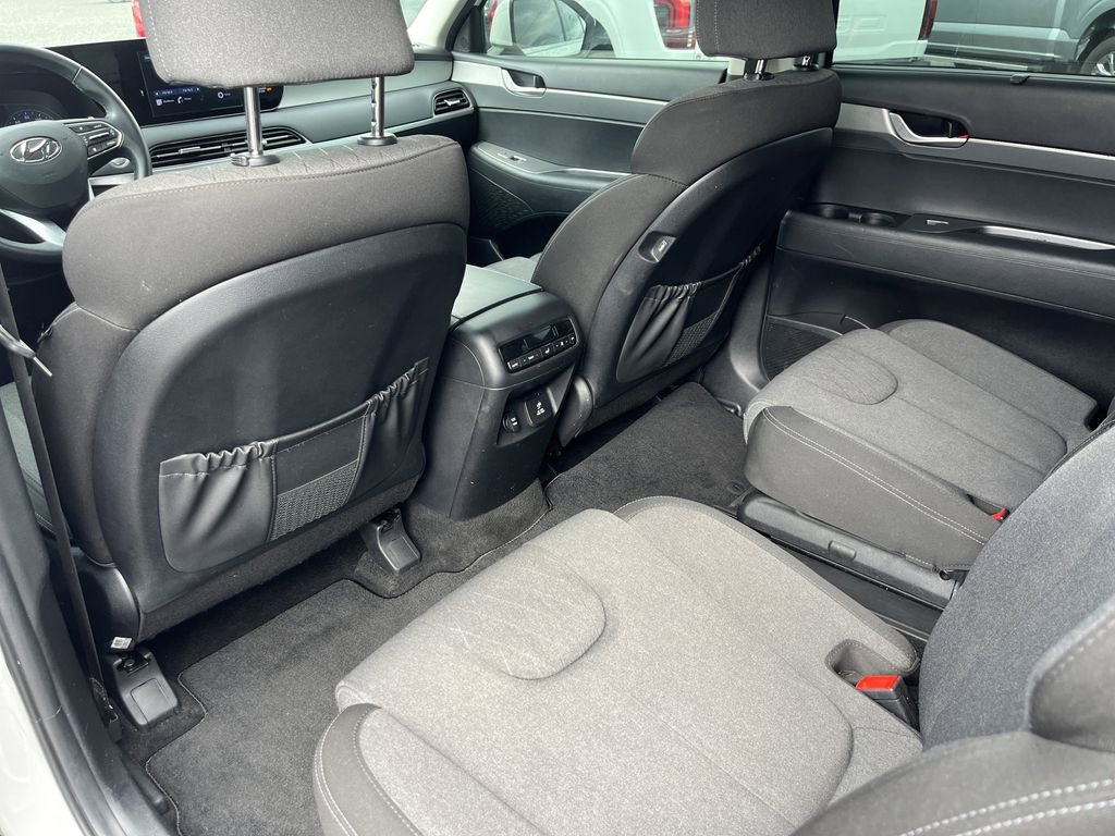 Used 2022 Hyundai Palisade SEL w/ Convenience Package image 29