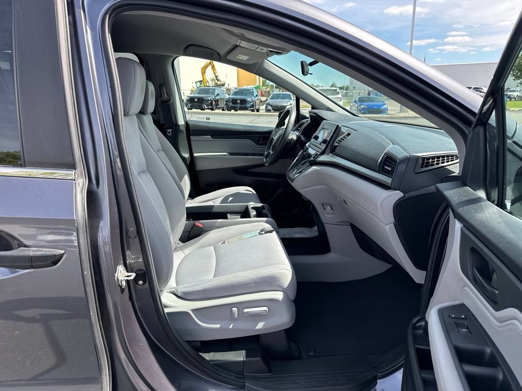 Used 2018 Honda Odyssey LX image 34