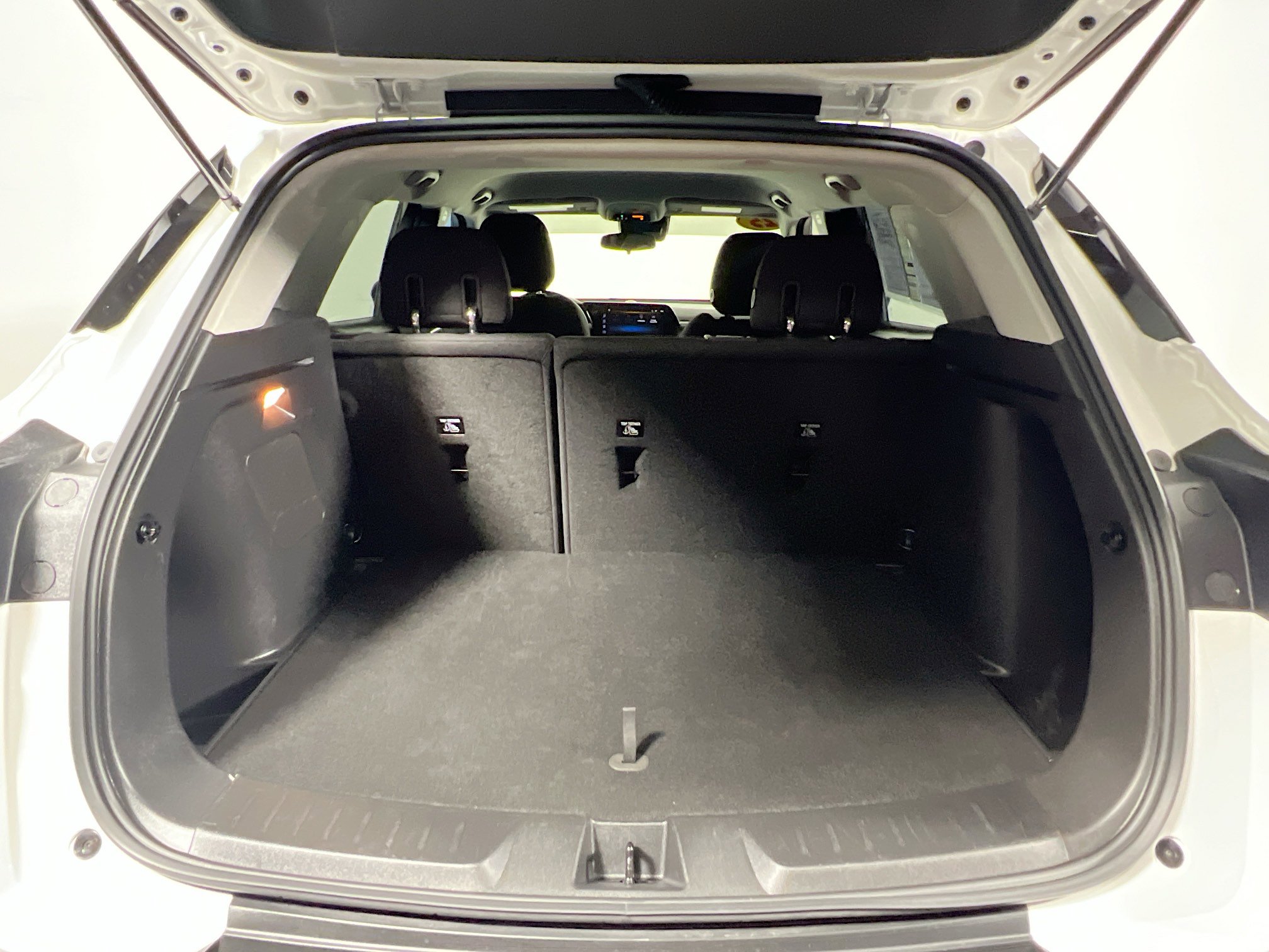 Used 2025 Chevrolet TrailBlazer LS w/ LS Convenience Package FWD image 34