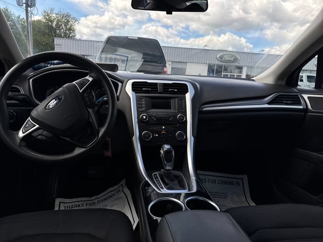 Used 2013 Ford Fusion SE FWD image 13