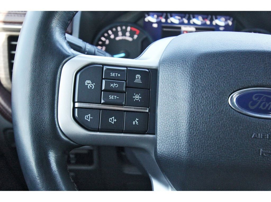 Used 2023 Ford Expedition Max Limited image 16