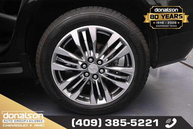 Used 2017 Cadillac XT5 Premium Luxury w/ Driver Assist Package FWD image 13