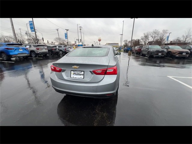 Used 2023 Chevrolet Malibu LS image 7