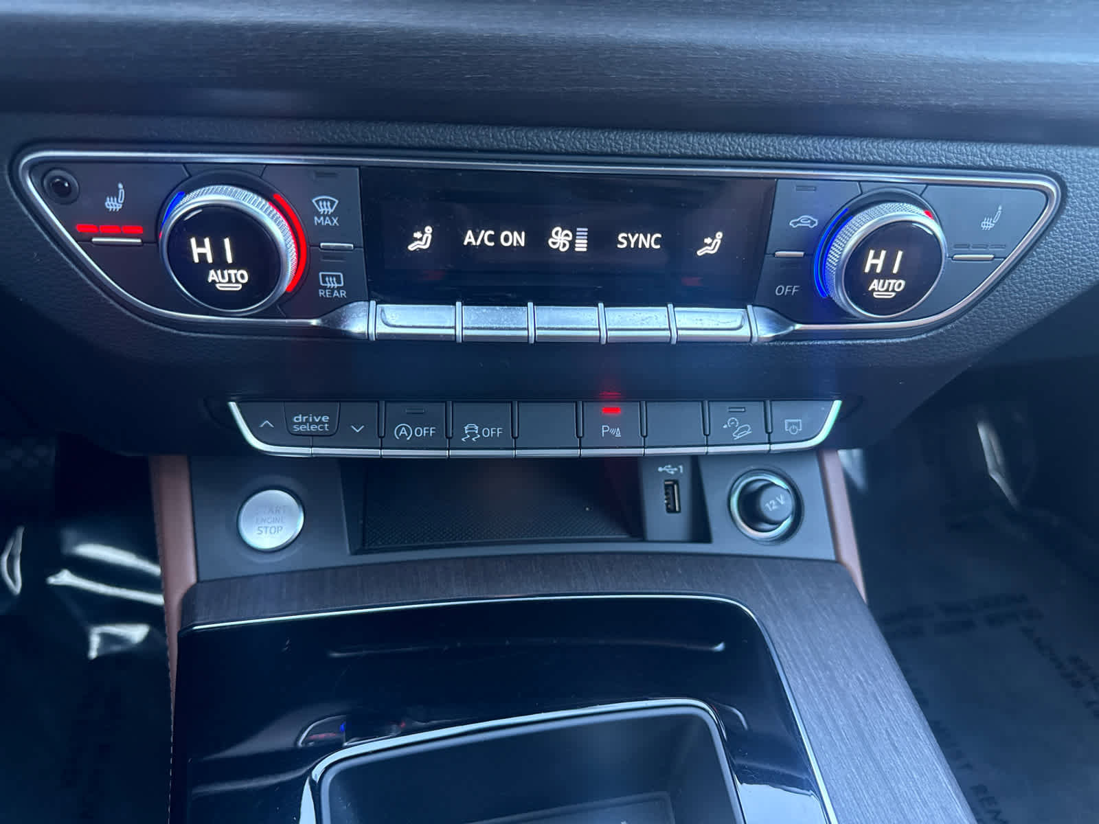 Used 2023 Audi Q5 2.0T Premium Plus w/ Premium Plus Package image 15