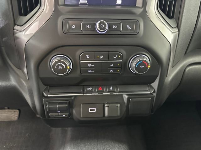 Used 2020 Chevrolet Silverado 1500 Custom w/ Custom Max Trailering Package image 22