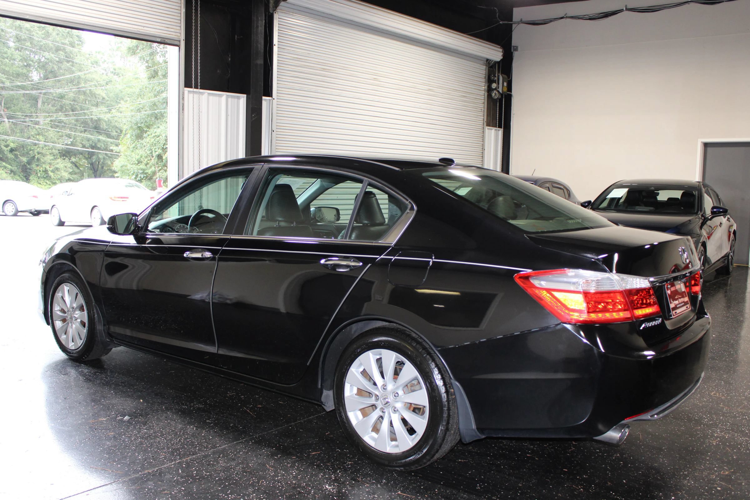 Used 2014 Honda Accord EX-L image 5