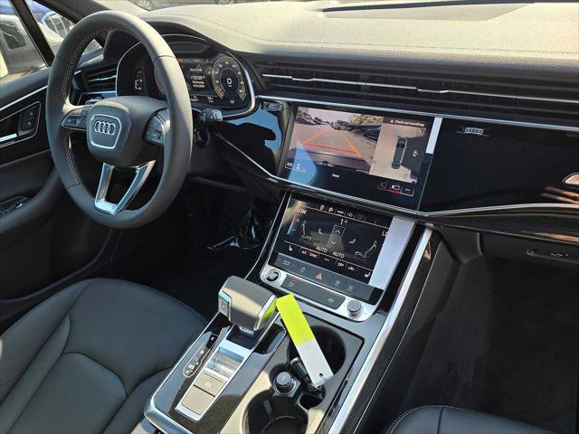 Used 2025 Audi Q7 2.0T Premium w/ Convenience Package image 11