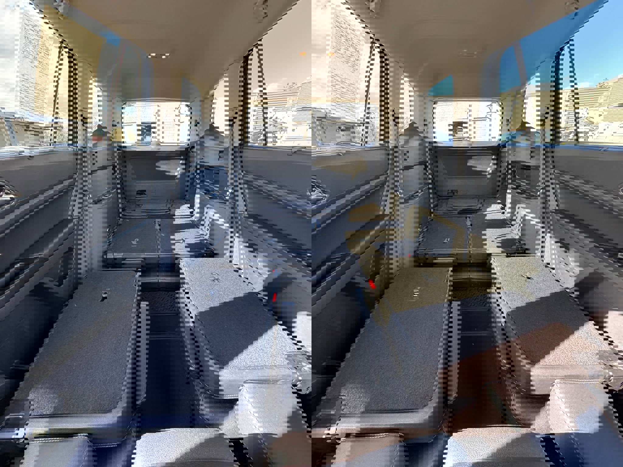 Used 2019 Volkswagen Atlas SE w/ Towing Package image 20