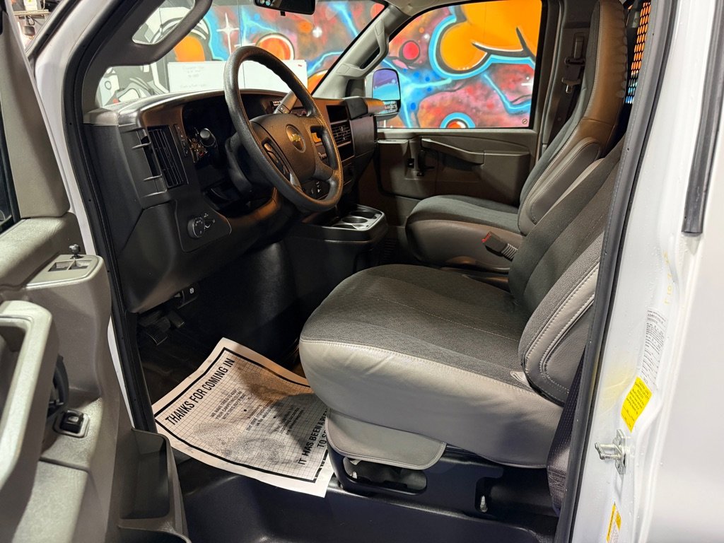 Used 2024 Chevrolet Express 2500 w/ Driver Convenience Package image 10