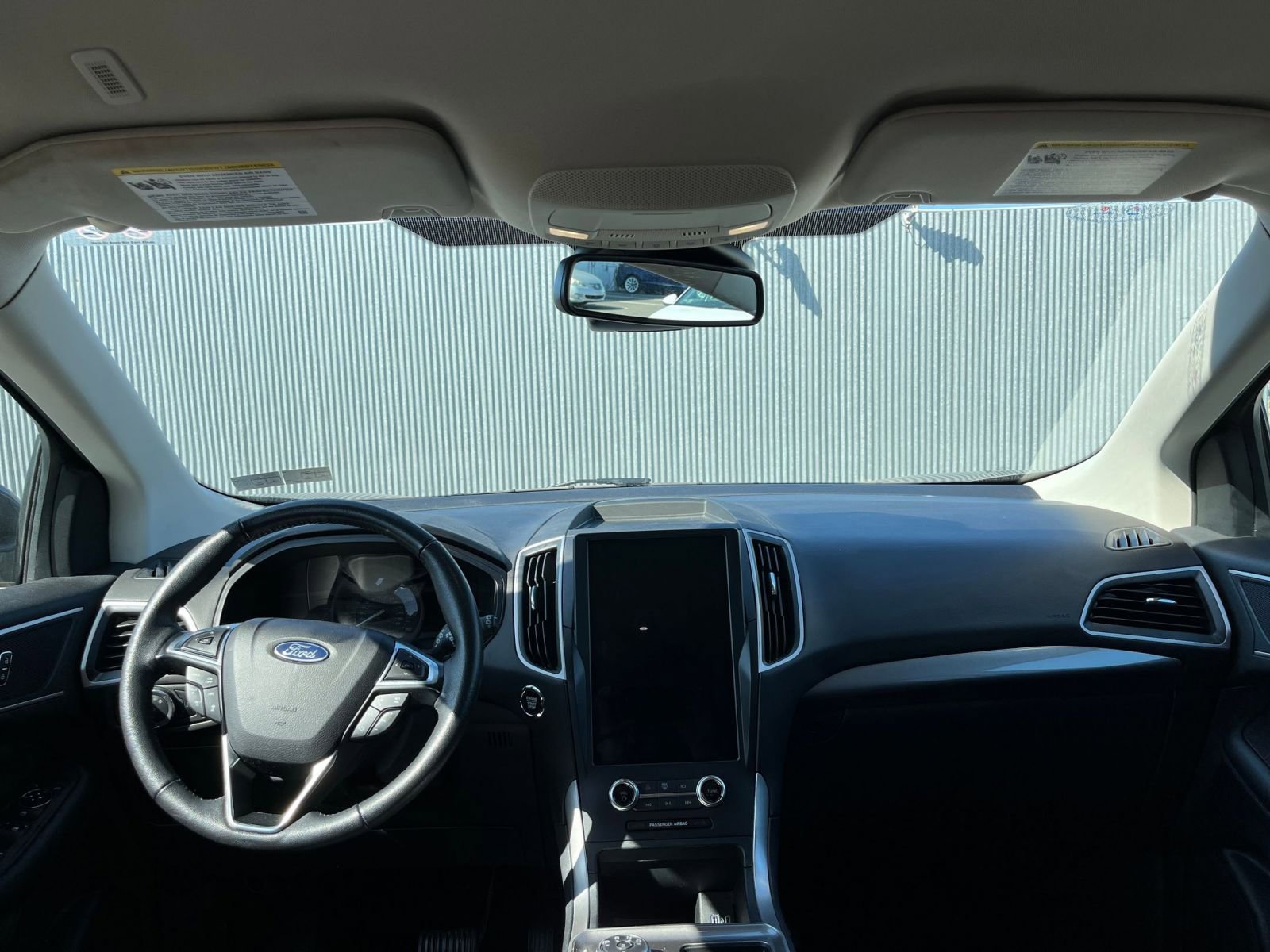 Used 2024 Ford Edge SEL image 33