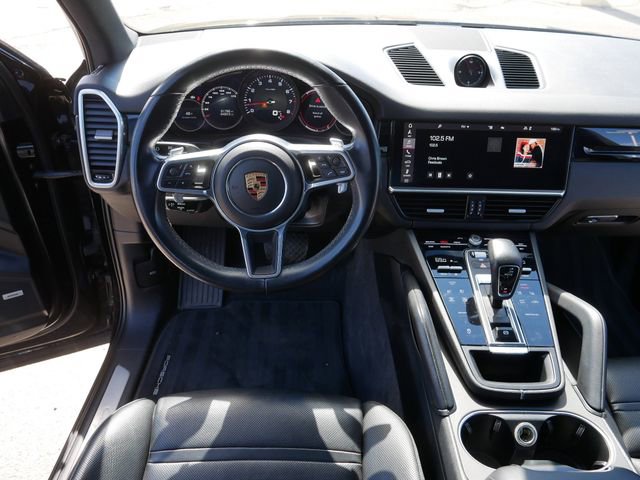 Used 2020 Porsche Cayenne image 21