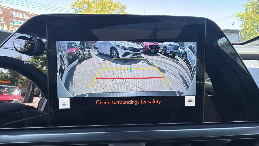 Used 2024 Lexus UX 250h AWD w/ Premium Package image 24