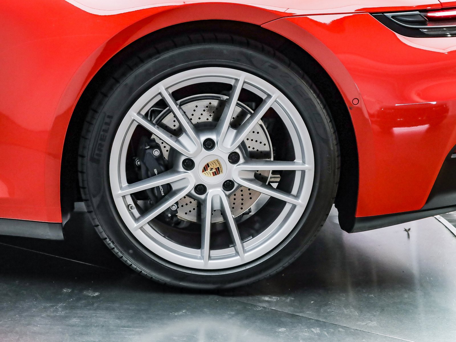 Certified 2025 Porsche 911 Carrera T image 9