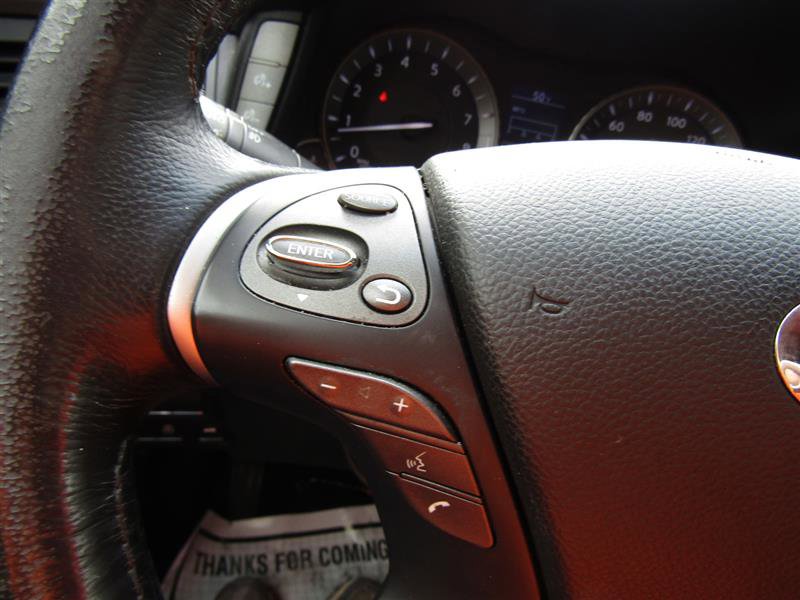 Used 2016 INFINITI Q70 L 3.7 image 15