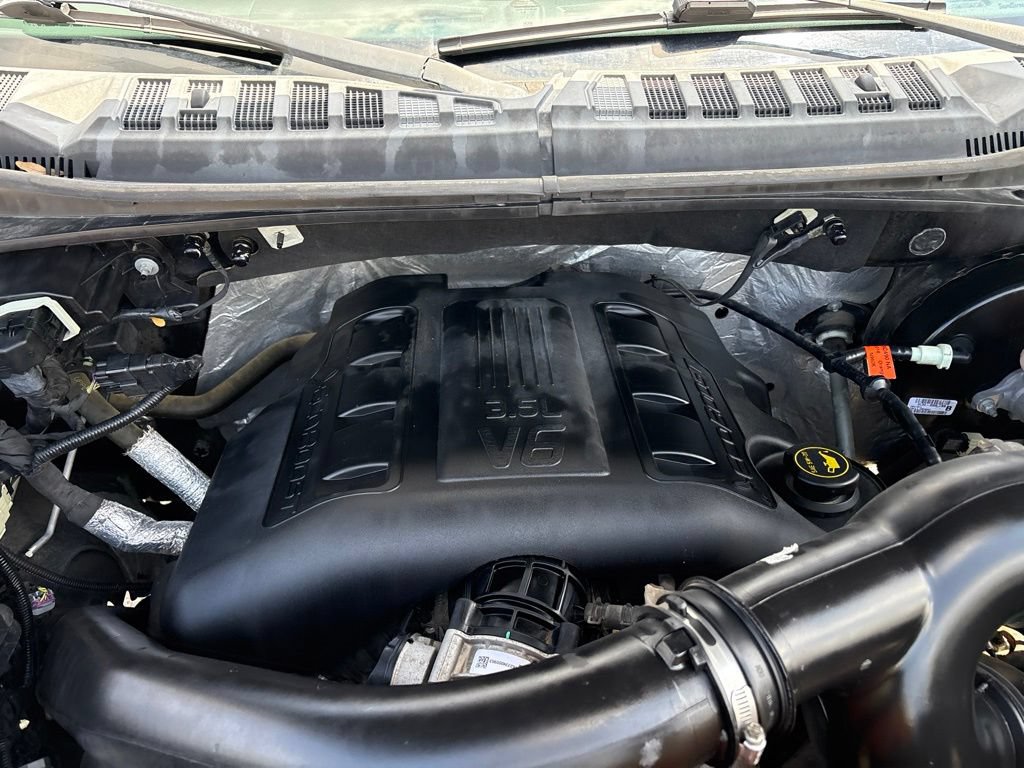 Used 2016 Ford F150 XLT w/ Equipment Group 302A Luxury RWD image 10