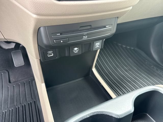 Used 2021 Honda Odyssey Elite image 23