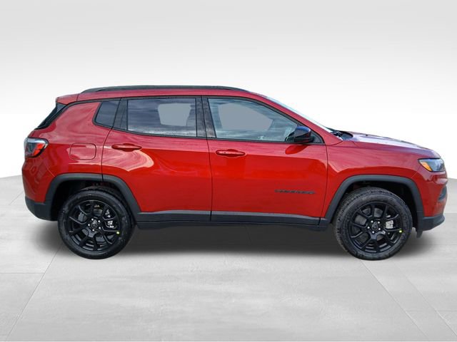 New 2026 Jeep Compass Latitude AWD/4WD image 6