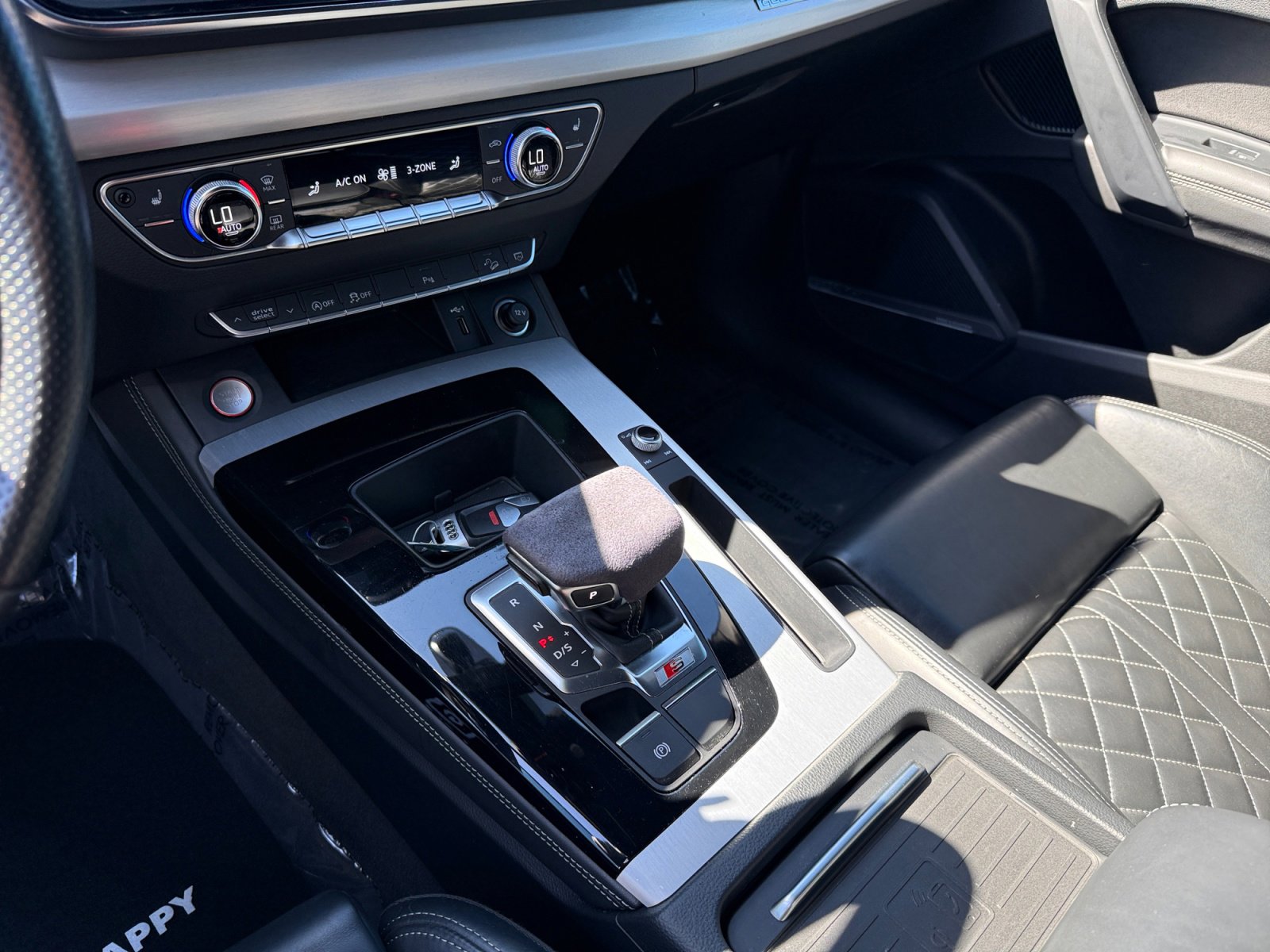 Used 2021 Audi SQ5 Premium Plus w/ Premium Plus Package image 13