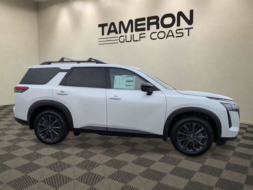 New 2026 Nissan Pathfinder SL w/ SL Premium Package FWD image 2