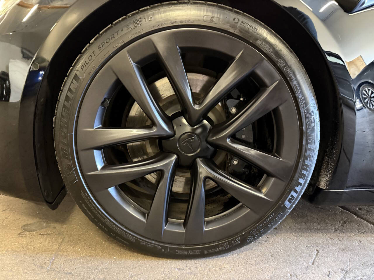Used 2022 Tesla Model S Plaid AWD/4WD image 39