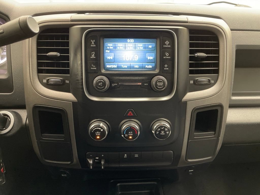 Used 2015 RAM 2500 Tradesman w/ Chrome Appearance Group AWD/4WD image 17