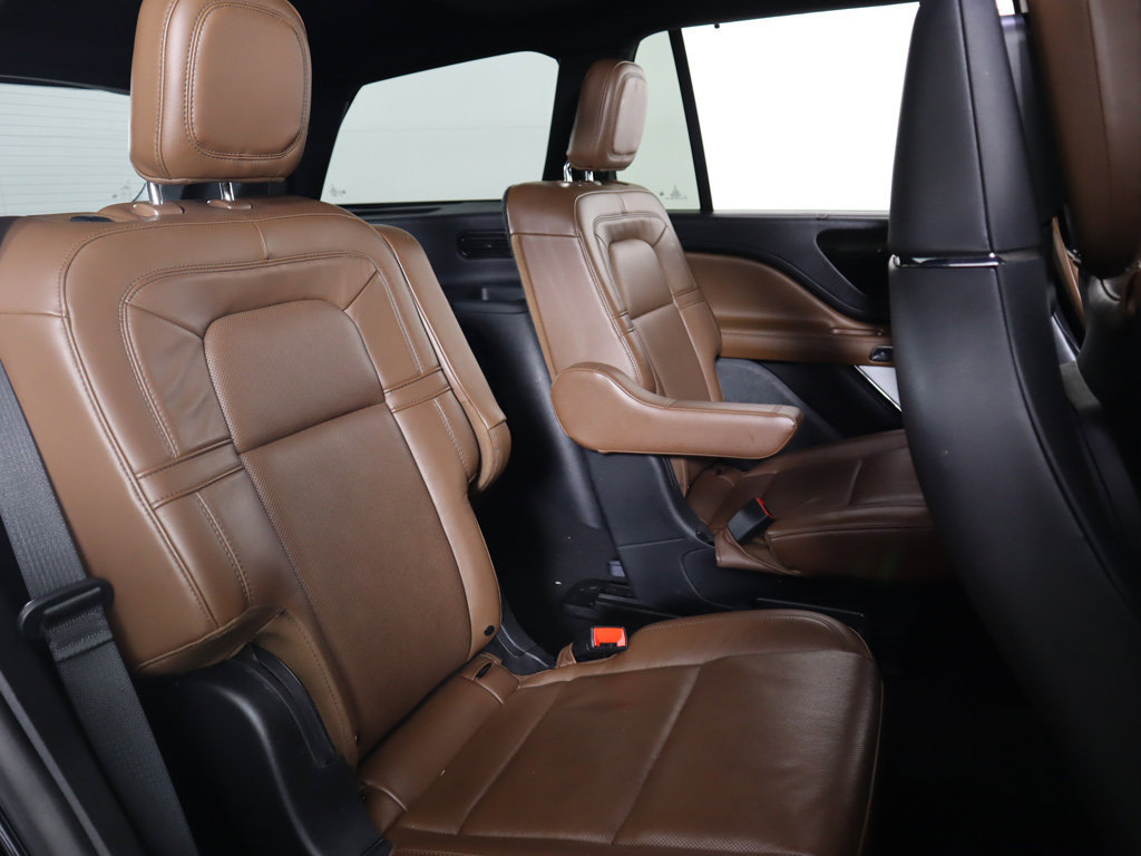 Used 2023 Lincoln Aviator Grand Touring w/ Equipment Group 301A AWD/4WD image 37