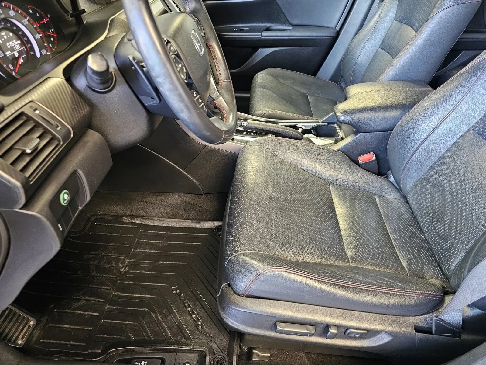 Used 2017 Honda Accord Sport Special Edition image 14