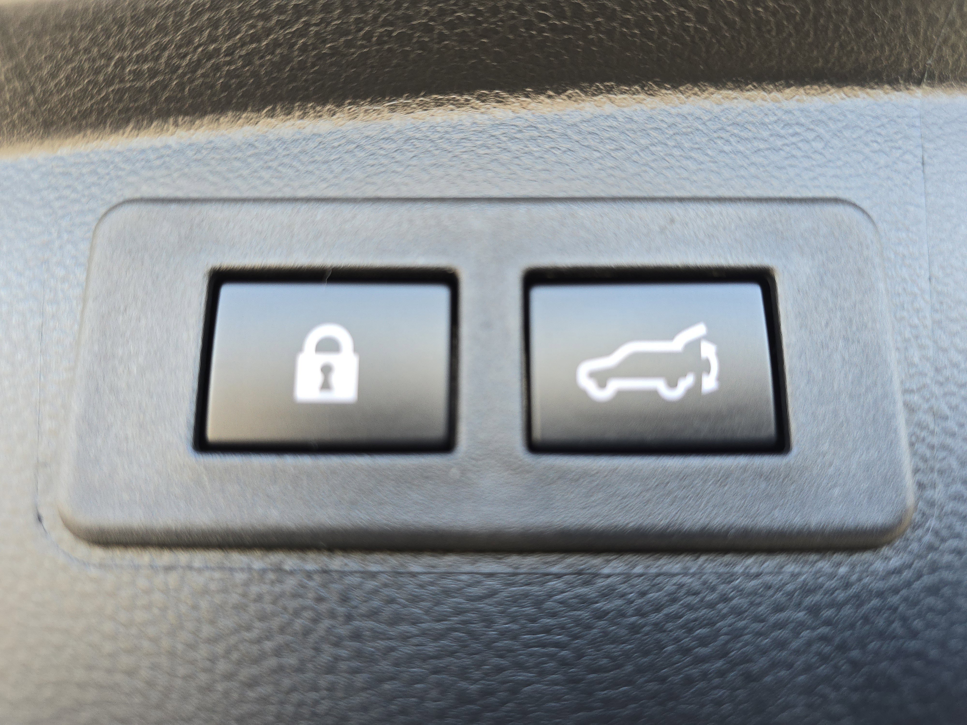 Certified 2025 Subaru Outback Premium w/ Popular Package #1A image 16