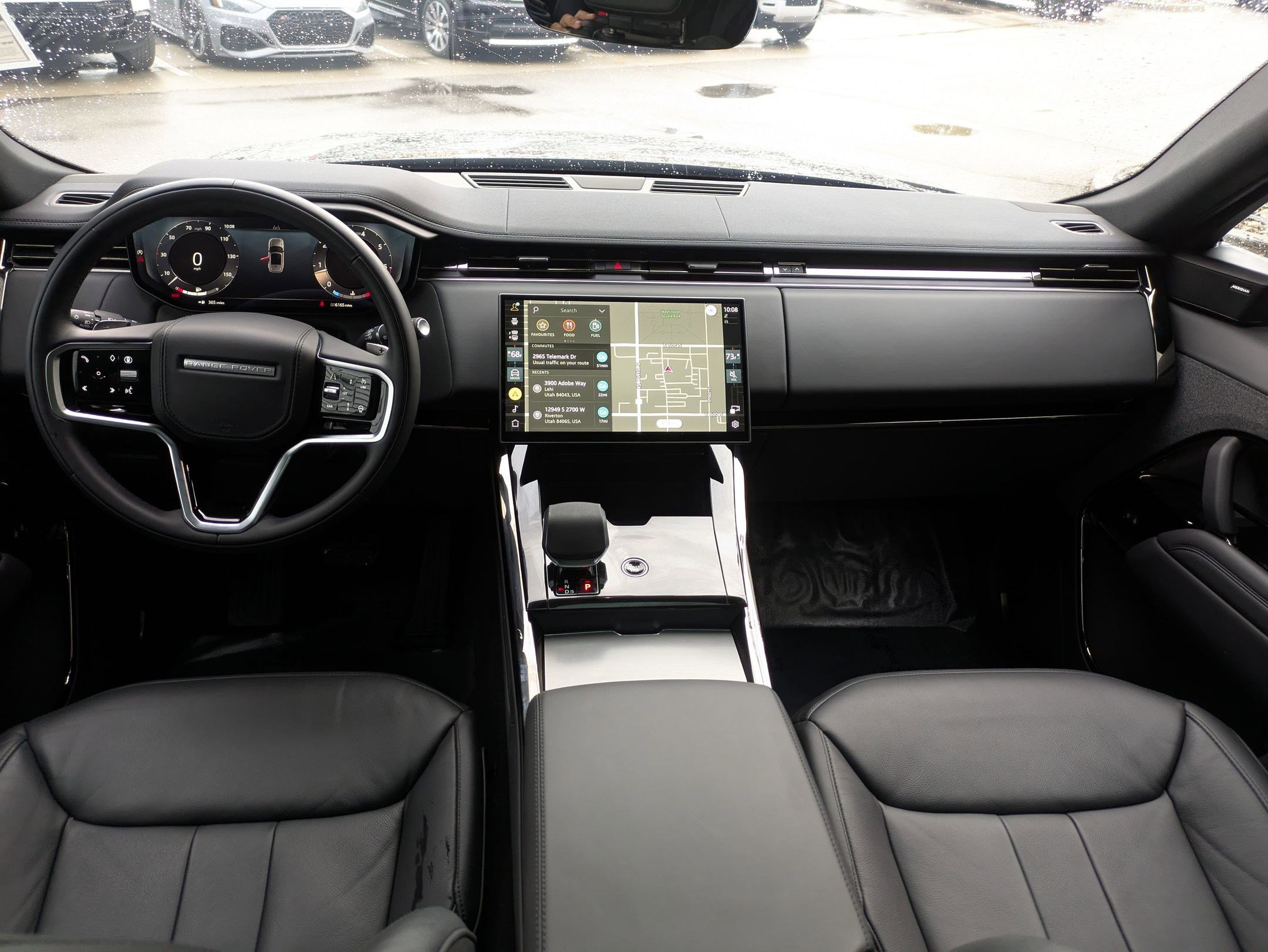 Used 2025 Land Rover Range Rover Sport image 28