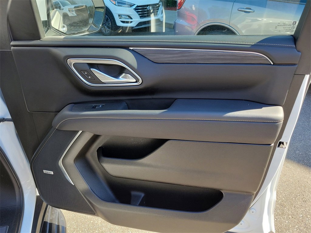 Certified 2023 GMC Yukon XL SLT image 47