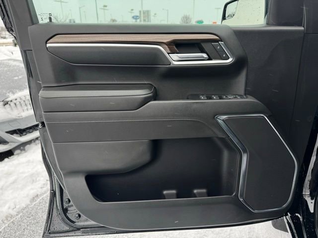 Used 2023 Chevrolet Silverado 1500 LT image 11