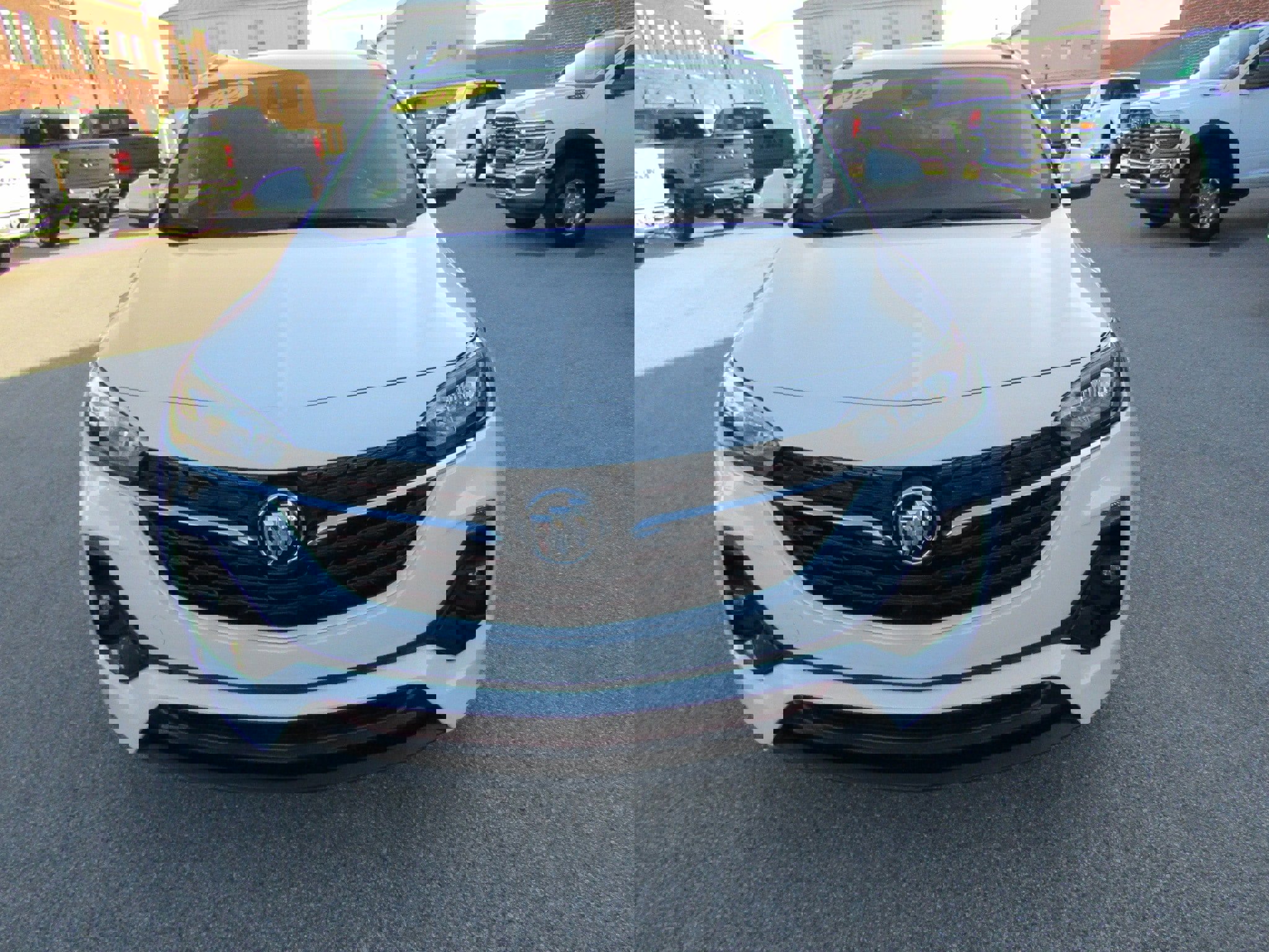 Used 2022 Buick Encore GX Preferred w/ Sport Touring Package image 8