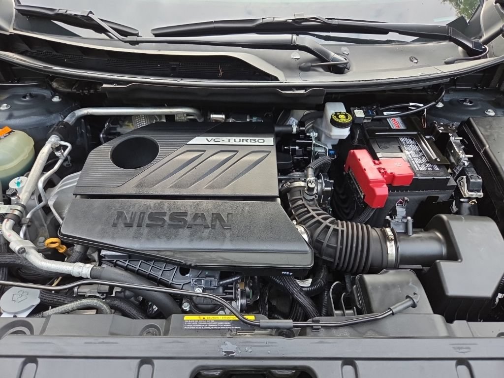 Certified 2025 Nissan Rogue SV FWD image 43