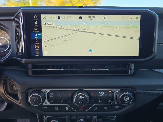 New 2026 Jeep Wrangler Unlimited Sahara AWD/4WD image 17