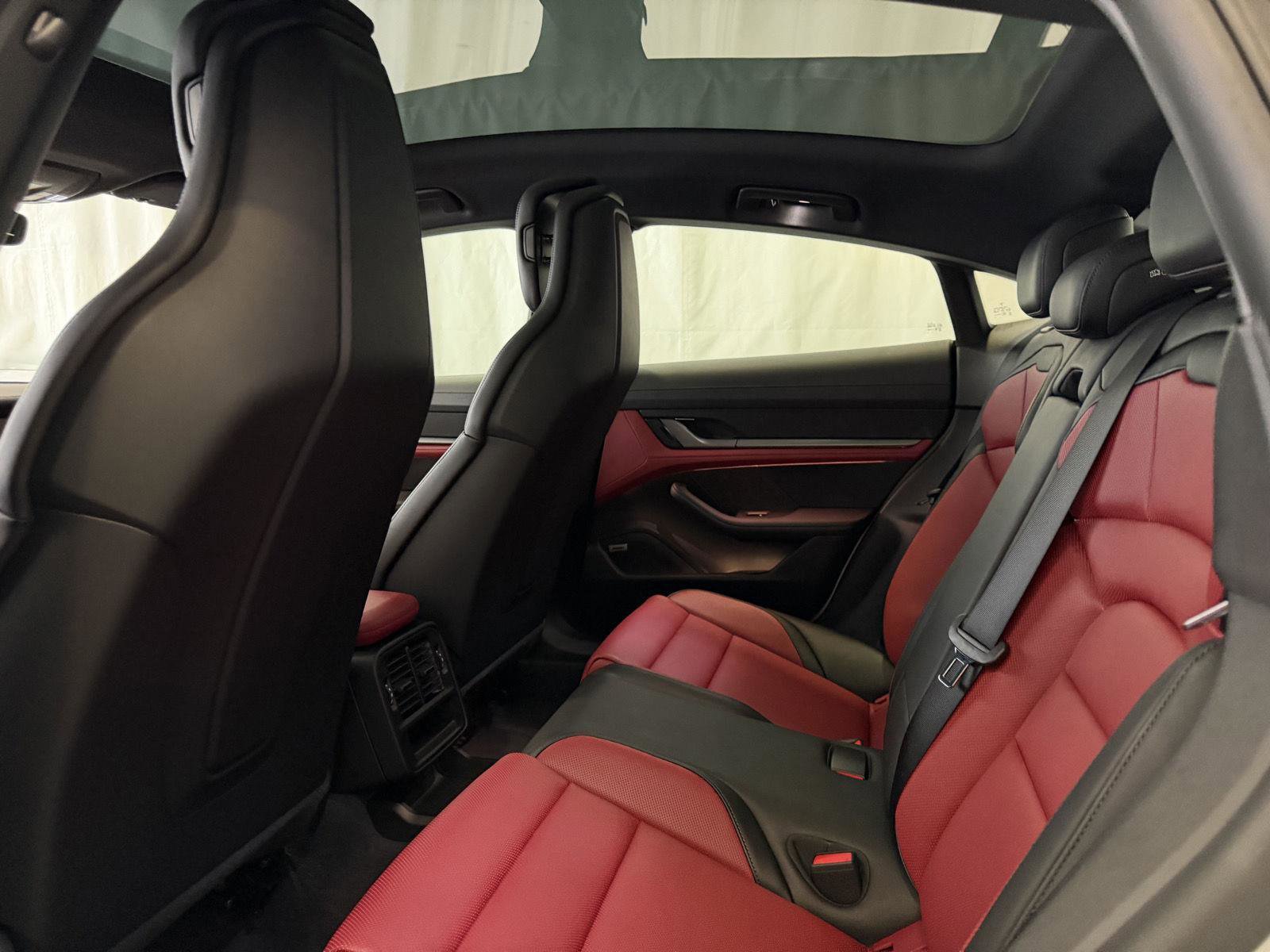 Certified 2025 Porsche Taycan image 24